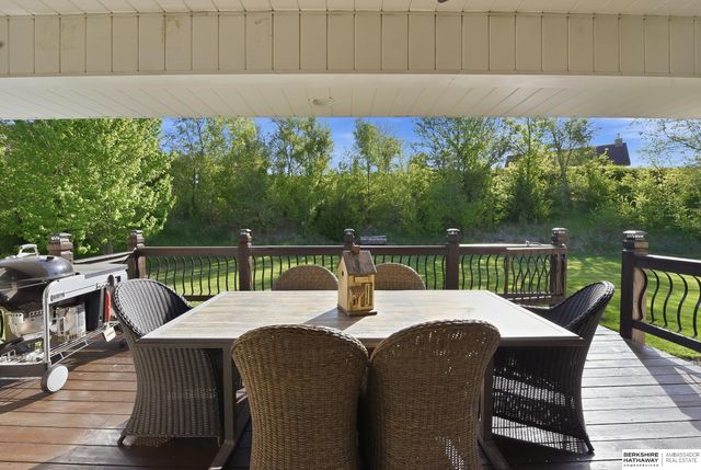 4832 Allen Hills Drive, Blair, NE 68008