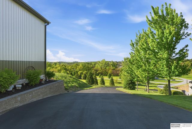 4832 Allen Hills Drive, Blair, NE 68008