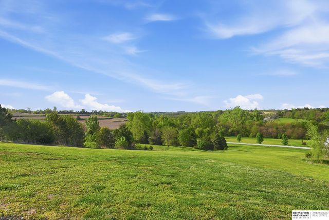 4832 Allen Hills Drive, Blair, NE 68008