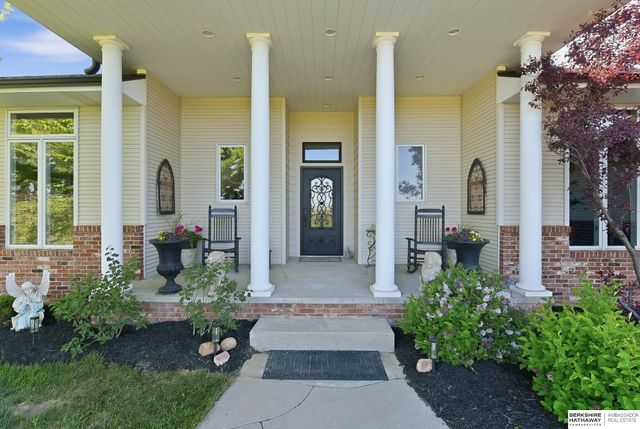 4832 Allen Hills Drive, Blair, NE 68008