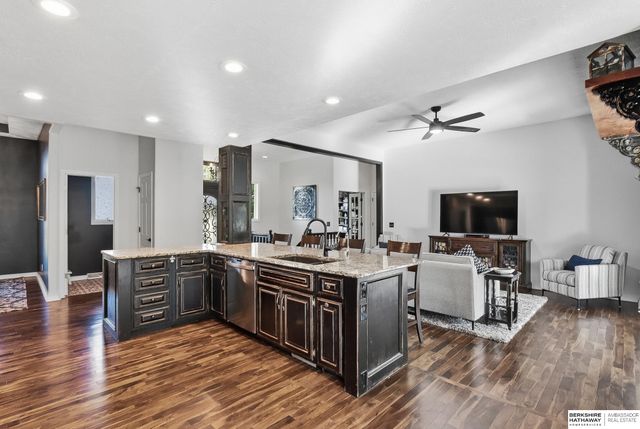 4832 Allen Hills Drive, Blair, NE 68008