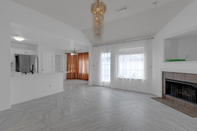 755 N PERKINS RD, Memphis, TN 38122