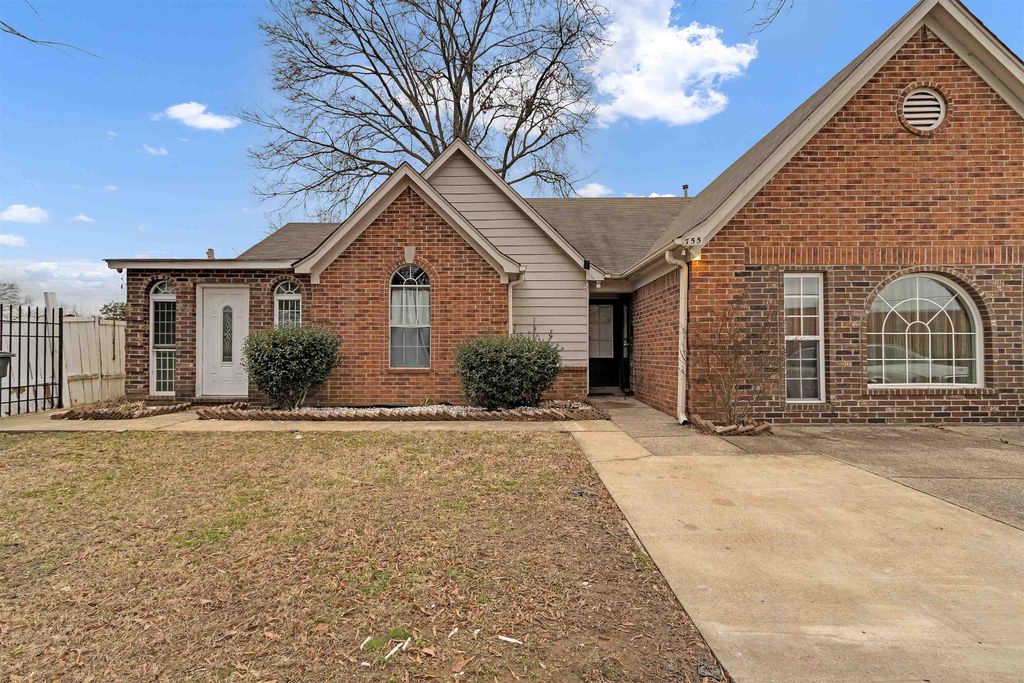 755 N PERKINS RD, Memphis, TN 38122