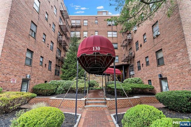 130 Orient Way 4F, Rutherford, NJ 07070