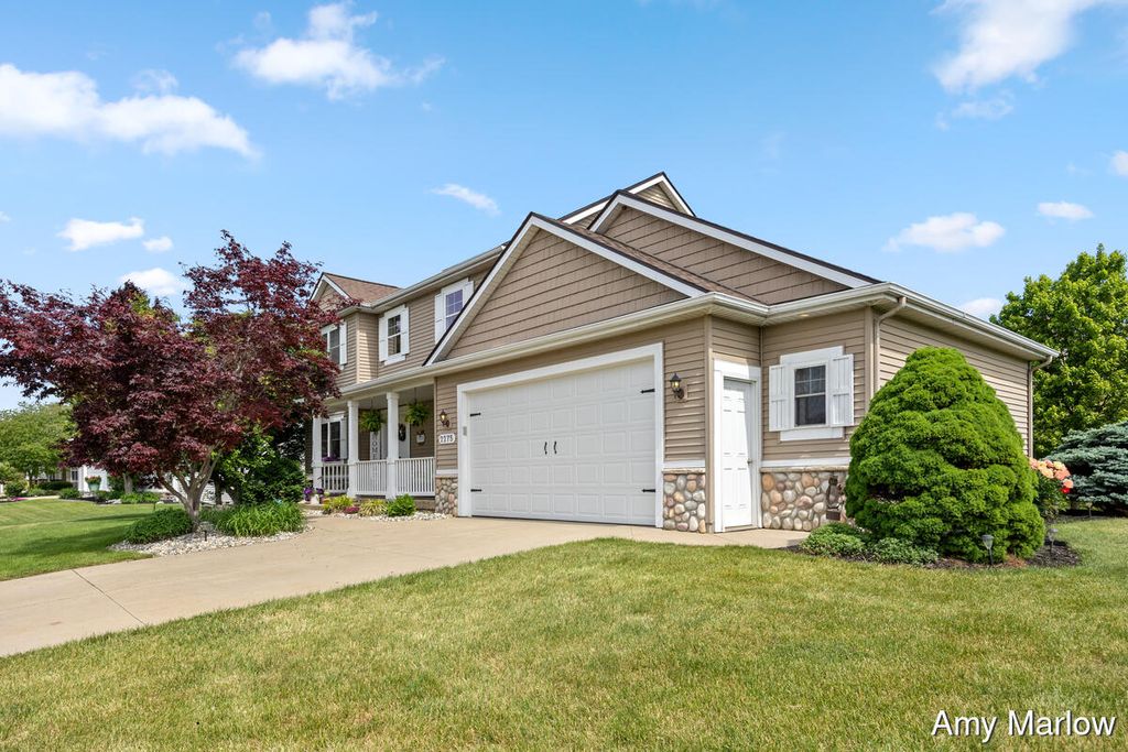 2275 Van Singel Lake Drive, Byron Center, MI 49315