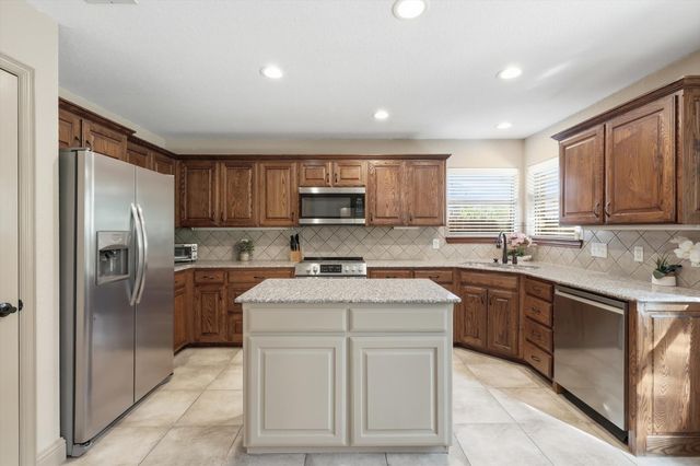 340 Merced Street, Burleson, TX 76028