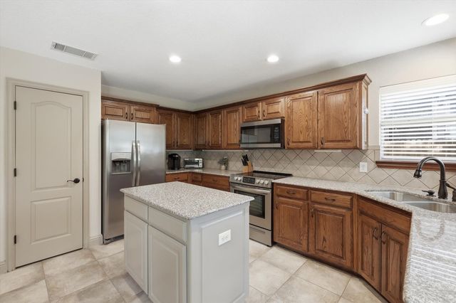 340 Merced Street, Burleson, TX 76028