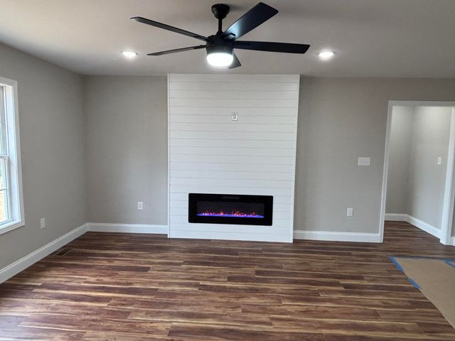 132 Caden Lane, London, KY 40744