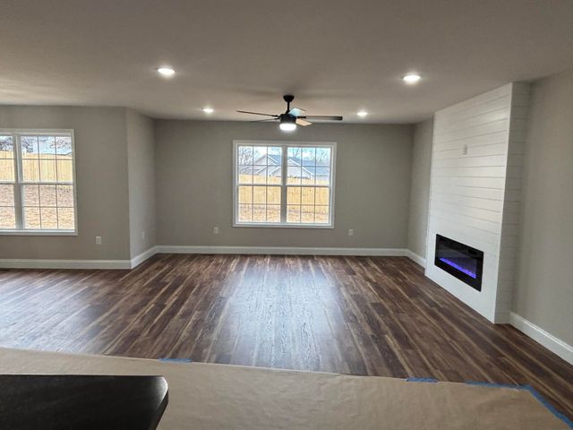 132 Caden Lane, London, KY 40744