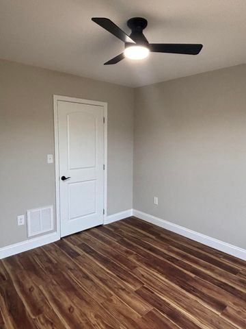 132 Caden Lane, London, KY 40744