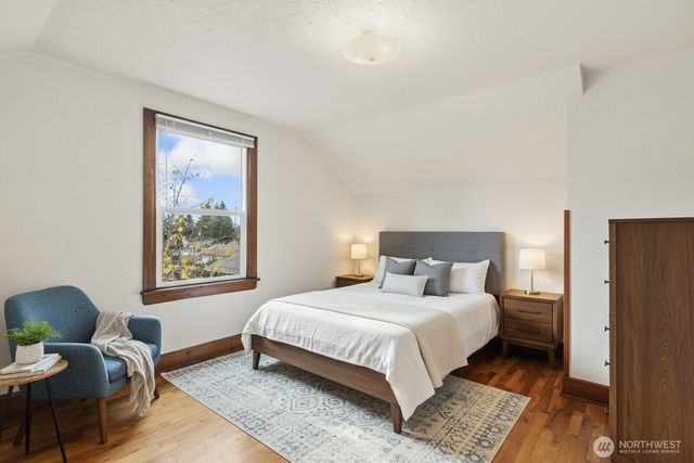 2018 11th Street, Bremerton, WA 98337