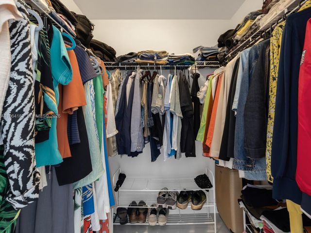 31 SE 5th St 3419, Miami, FL 33131