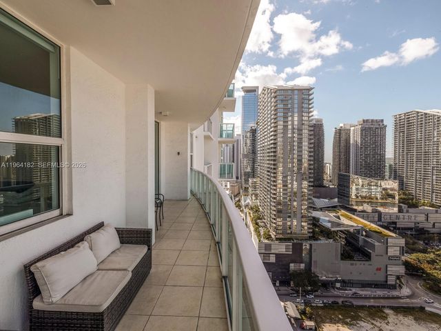 31 SE 5th St 3419, Miami, FL 33131