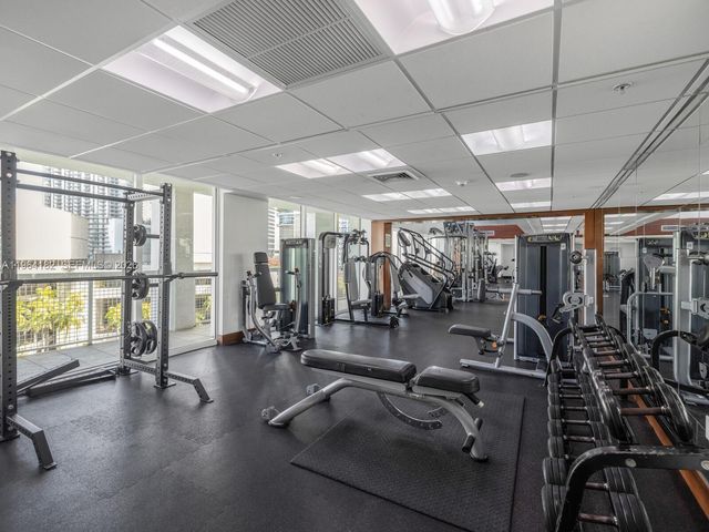 31 SE 5th St 3419, Miami, FL 33131