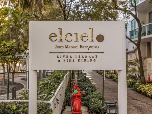 31 SE 5th St 3419, Miami, FL 33131