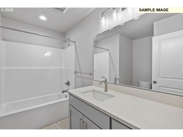 2455 Nw 1ST Dr, Gresham, OR 97030