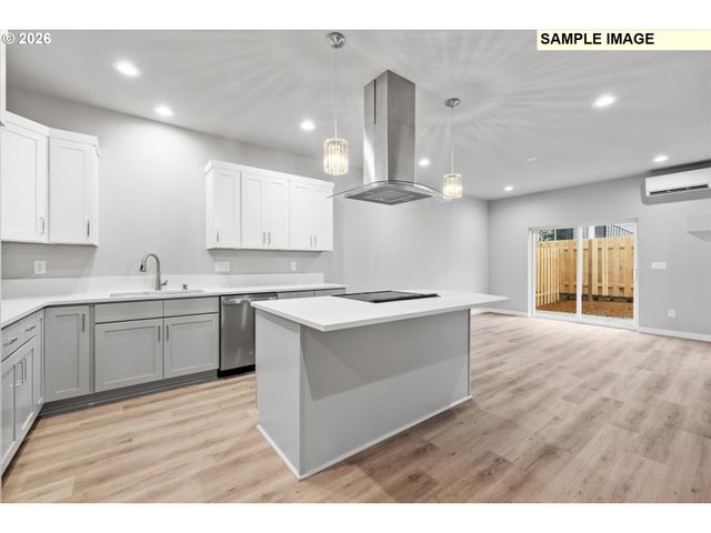 2455 Nw 1ST Dr, Gresham, OR 97030