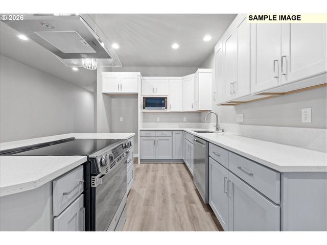 2455 Nw 1ST Dr, Gresham, OR 97030