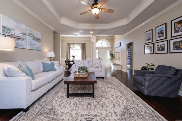 15 Iris Cove, Maumelle, AR 72113