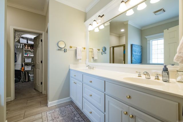 15 Iris Cove, Maumelle, AR 72113