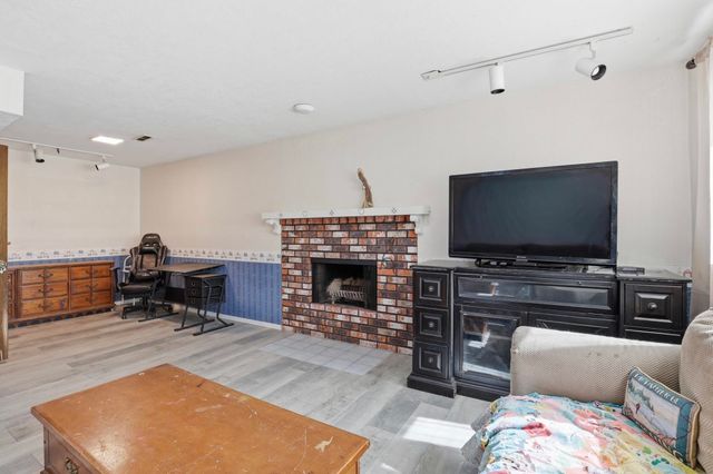 318 W Spruce Ct, Spokane, WA 99218