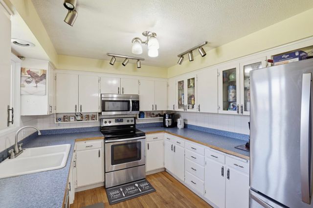 318 W Spruce Ct, Spokane, WA 99218