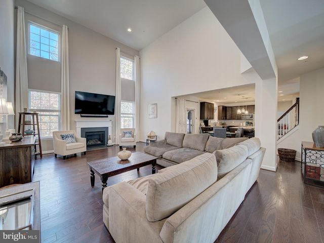 8713 KITTAMA DR, Clinton, MD 20735