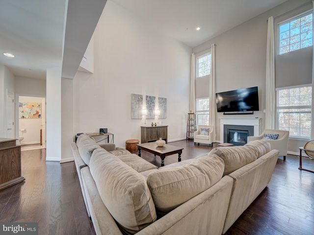 8713 KITTAMA DR, Clinton, MD 20735