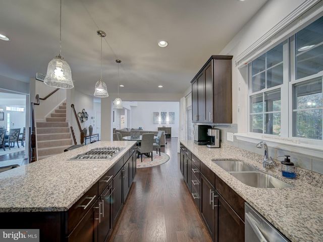 8713 KITTAMA DR, Clinton, MD 20735