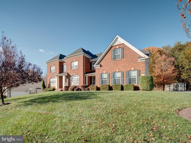 8713 KITTAMA DR, Clinton, MD 20735