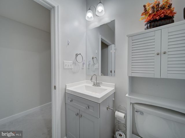 8713 KITTAMA DR, Clinton, MD 20735