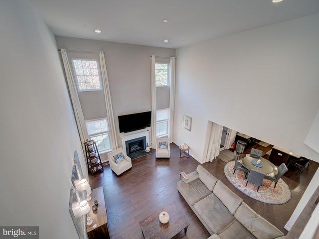 8713 KITTAMA DR, Clinton, MD 20735