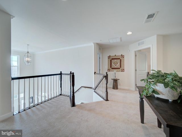 8713 KITTAMA DR, Clinton, MD 20735