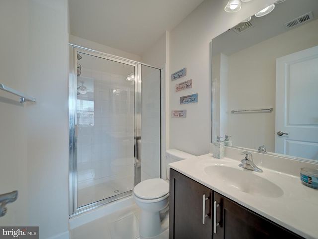 8713 KITTAMA DR, Clinton, MD 20735