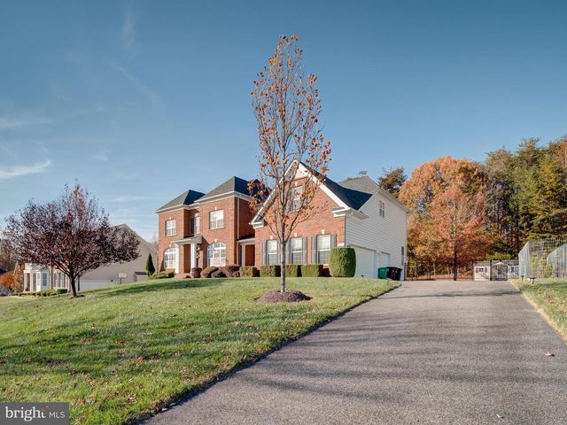 8713 KITTAMA DR, Clinton, MD 20735