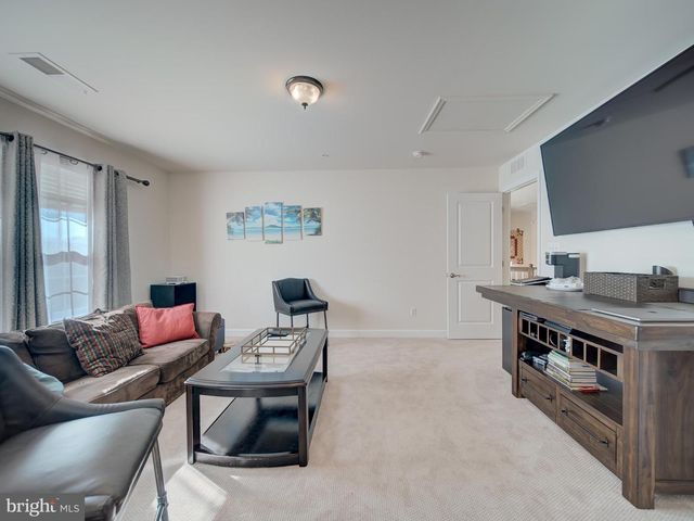 8713 KITTAMA DR, Clinton, MD 20735