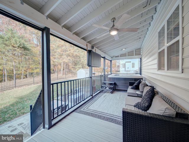 8713 KITTAMA DR, Clinton, MD 20735