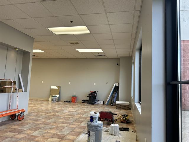 5015 E Michigan Avenue, Kalamazoo, MI 49048