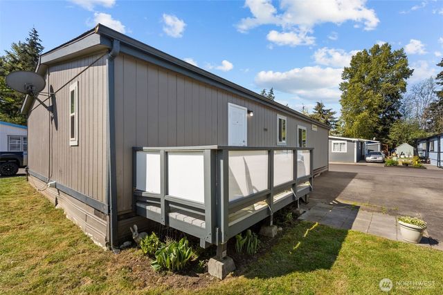 11519 21st Avenue E #84, Tacoma, WA 98445
