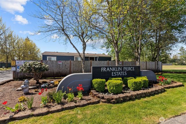 11519 21st Avenue E #84, Tacoma, WA 98445