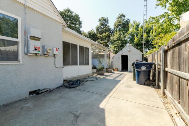 4730 7th Ave, Sacramento, CA 95820