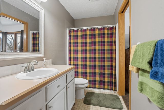 2110 47th Street, Des Moines, IA 50310