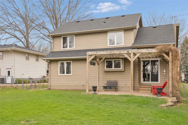 2110 47th Street, Des Moines, IA 50310