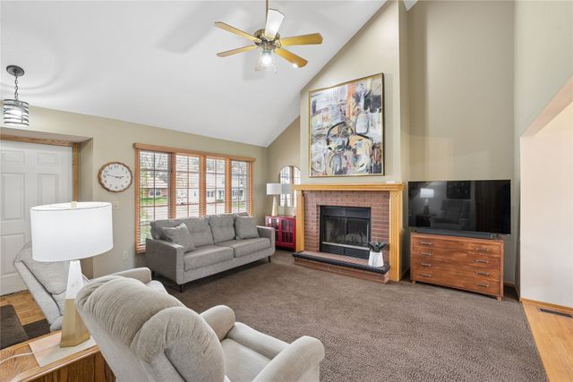 2110 47th Street, Des Moines, IA 50310