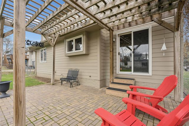 2110 47th Street, Des Moines, IA 50310