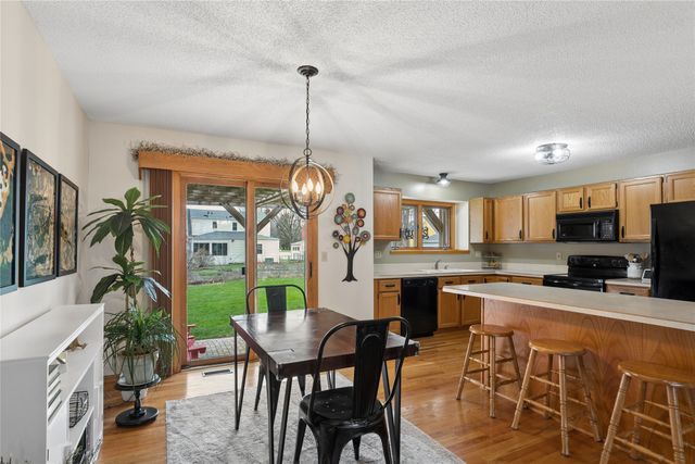 2110 47th Street, Des Moines, IA 50310