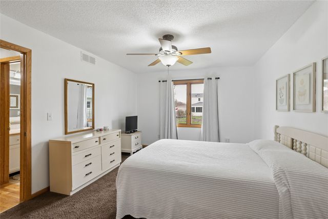 2110 47th Street, Des Moines, IA 50310