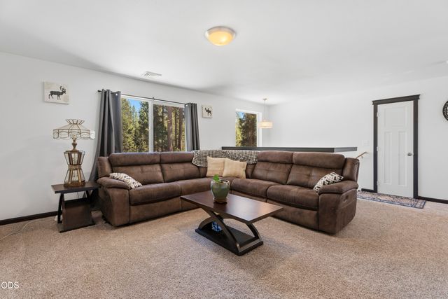53770 Boundary Road, La Pine, OR 97739