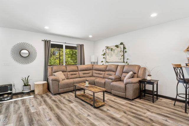 53770 Boundary Road, La Pine, OR 97739