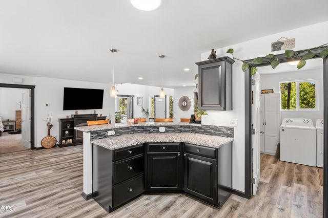 53770 Boundary Road, La Pine, OR 97739